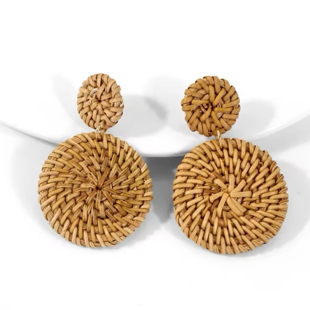 ‼️SALE‼️Rattan Knit Drop Earrings